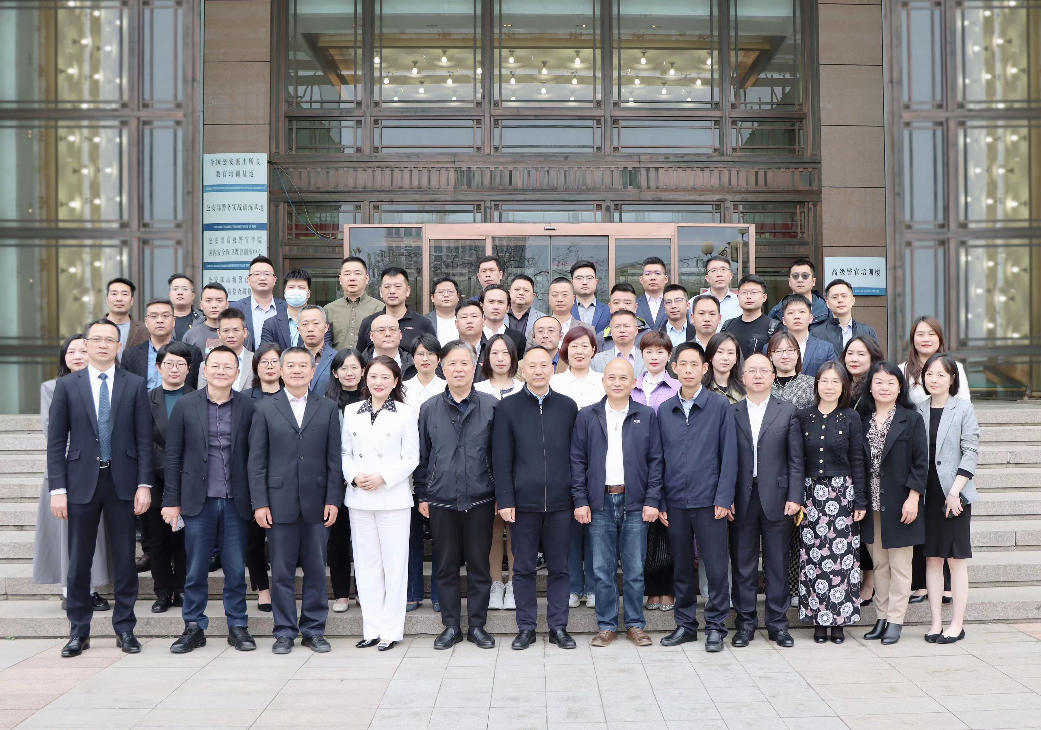 _cgi-bin_mmwebwx-bin_webwxgetmsgimg__&MsgID=5367707166066413298&skey=@crypt_bd2397f0_fb9a6c8ee38ffb3c1707b0adb137f707&mmweb_appid=wx_webfilehelper.jpg _cgi-bin_mmwebwx-bin_webwxgetmsgimg__&MsgID=5367707166066413298&skey=@crypt_bd2397f0_fb9a6c8ee38ffb3c1707b0adb137f707&mmweb_appid=wx_webfilehelper.jpg