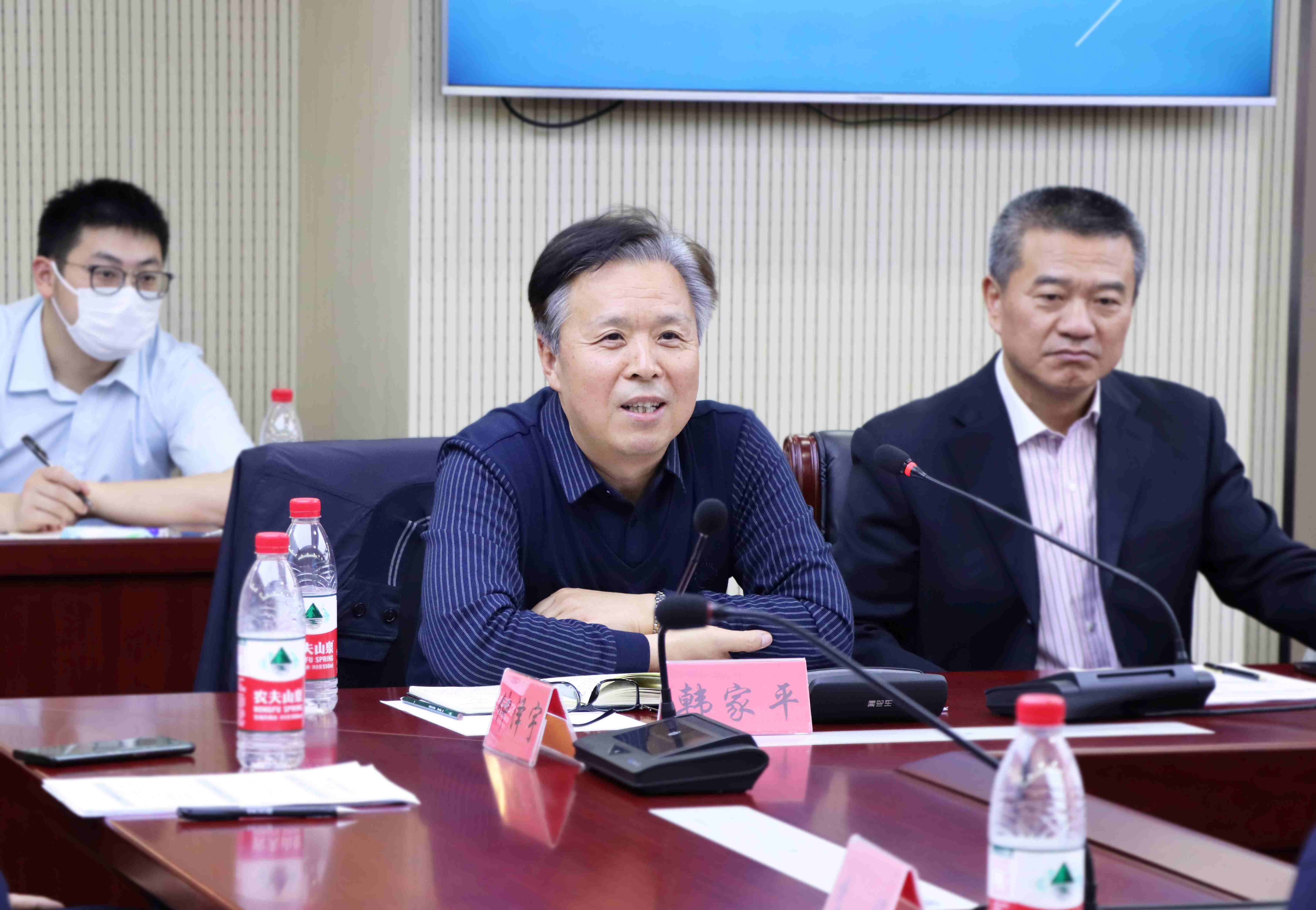 IMG_5049.jpg IMG_5049.jpg